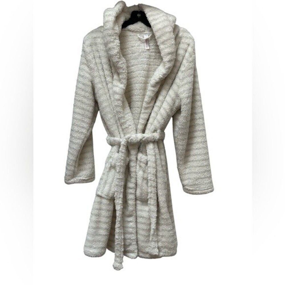 Xhilaration Plush Hooded White Metallic Robe Size M/L